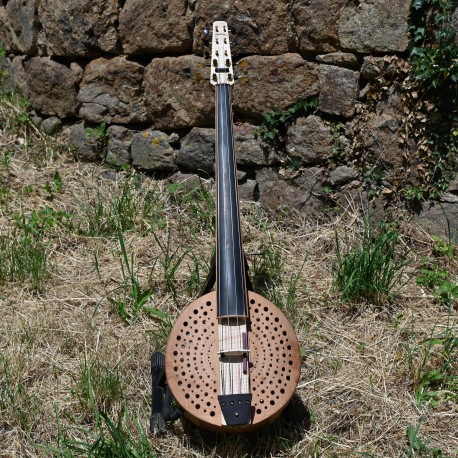 violoncelle sur cône (à résonateur)